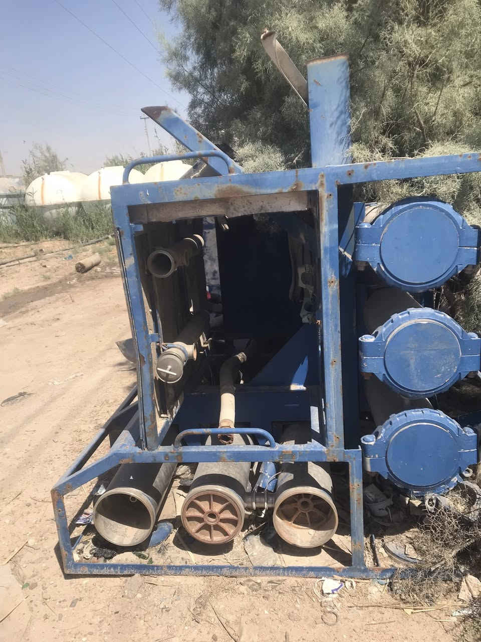 سلام عليكم اخوان مطحة ماي امريكيه وزن ثقيل فزلات سل استيل مطحة جاهز للعمل السعر 10 وبيه مجال للطيبين اليريدة يراسلني على الواتساب مراسله فقط ***********
