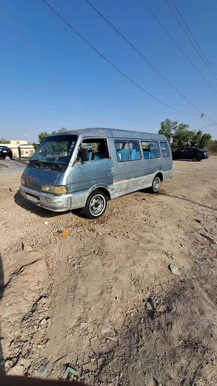 سلام عليكم من رخصت لادمن سياره اسيا موديل 97سنويه نهايت 29مصفره هيئه مرور بيها خيط بخار تخم تايرت حداديه جاهزه اتصل ع رقم وتددل مكان الديوانيه ***********

