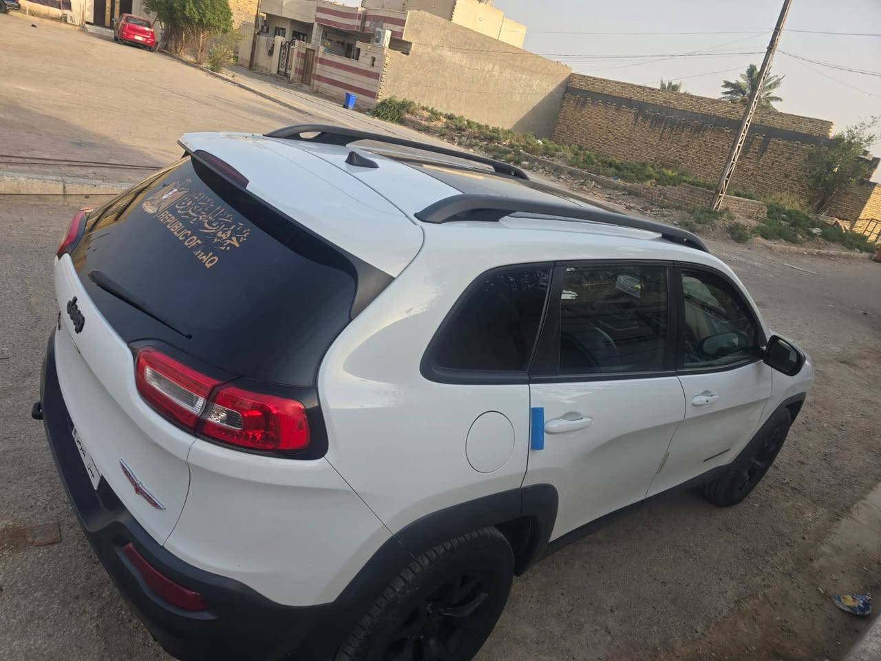 جيب ترايل هوك
6سلندر 
بانوراما مزدوجة 
فور ويل 
فول مواصفات 
السيارة معوقين الاستفسار الاتصال ***********
