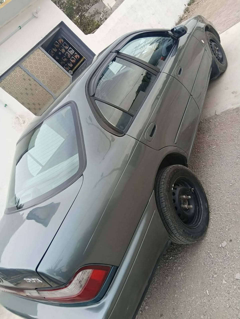 كورولا للبيع موديل 1992
سياره خير من الله 
السعر 48وبيها مجال 
مكاني ديالى 
مكلف بالنشر ***********
