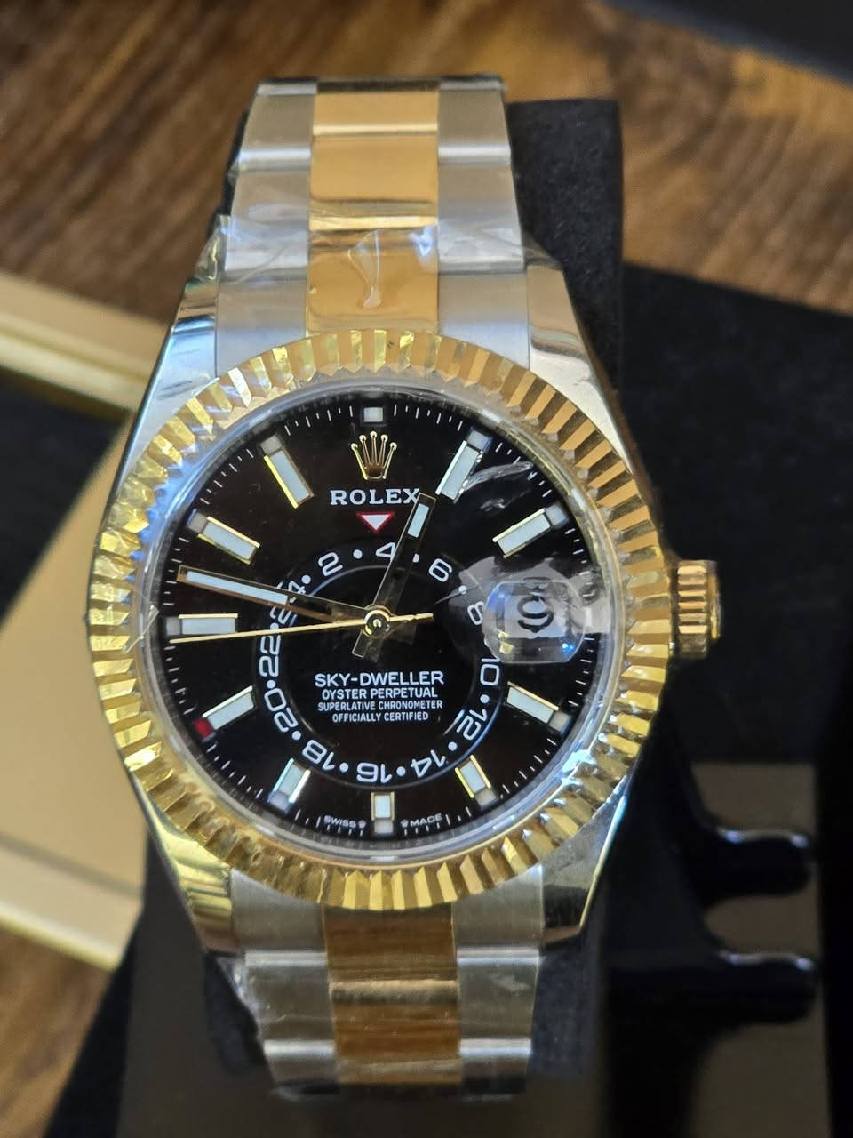 السلام عليكم ورحمة الله وبركاته 
مزاد الفيس بوك كل يوم أحد 
عرض الساعات القديم والحديث ومختلف الاقلام 
مزادنا الساعه العاشرة مساءا ❤️
للاعتماد، الرقم والعنوان على الخاص 
اول التواصل مع الرقم ***********
