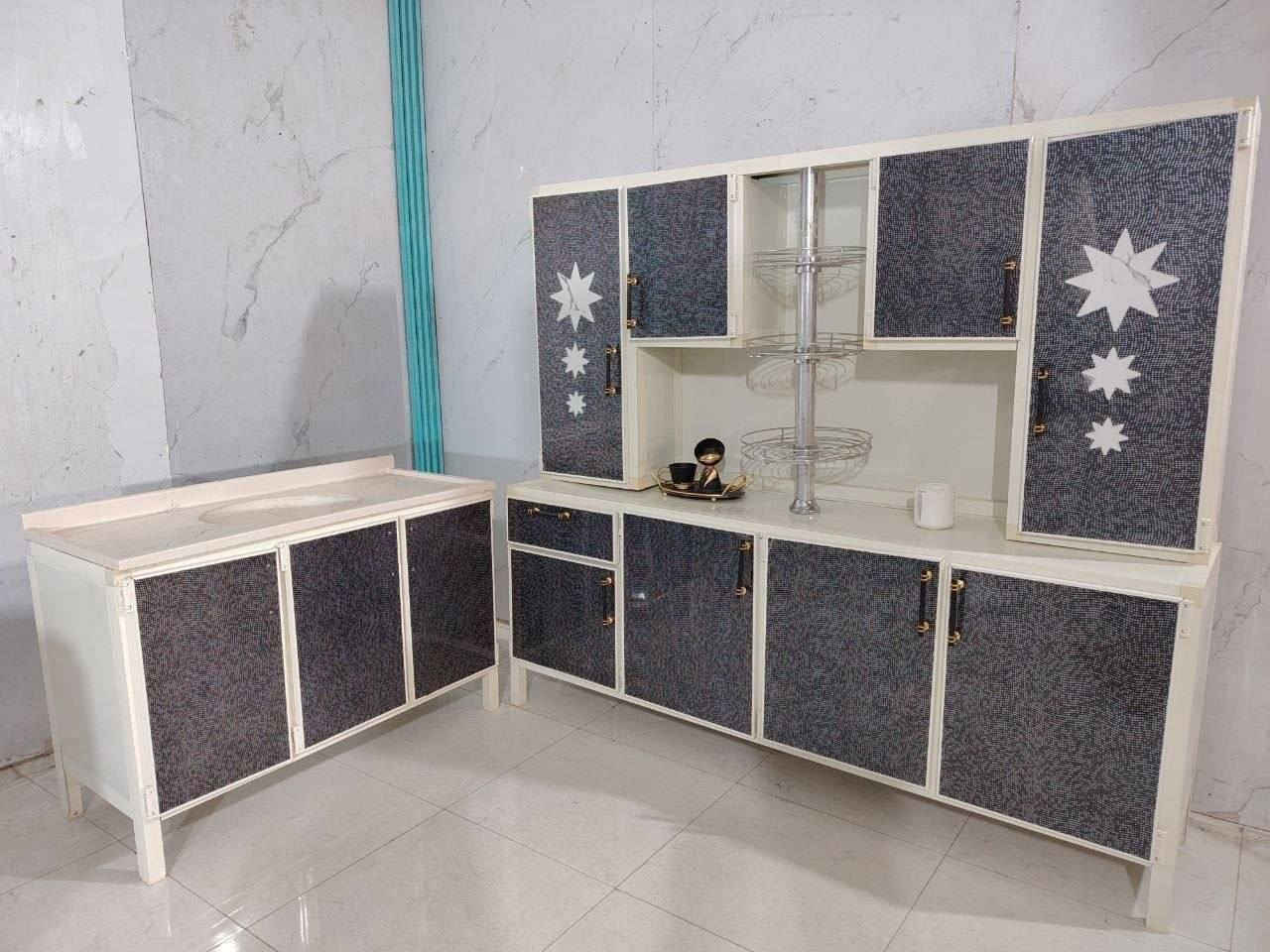 ​🏠 مطابخ ألمنيوم فاخرة - جودة وإتقان ✨
جدد مطبخك الآن مع كاونترات الألمنيوم بأفضل المواصفات والتصاميم!
​📦 العرض الحالي:
​كاونتر مع ملحق: قياس (2 متر).
​سنك (مغسلة): قياس (1 متر و 20 سم).
​ملاحظة: متوفر لدينا تنفيذ كافة القياسات حسب طلبكم.
​🌟 لماذا تختارنا؟
​أعلى جودة (High Quality): خامات متينة وعمر طويل.
​ضمان حقيقي: حق الاسترجاع مكفول! إذا وصل المنتج ووجدته (مكسور، به عيب، لون مختلف، أو غير مطابق للصورة) رجعه فوراً بدون دفع أي مبلغ.
​🚚 خدمة التوصيل:
​داخل بغداد: مجاني تماماً 🆓.
​بقية المحافظات: متوفر توصيل لكافة أنحاء العراق.
​💰 للاستفسار ومعرفة الأسعار:
نعتز بخدمتكم، يرجى مراسلتنا عبر الرسائل الخاصة (الدايركت) للرد على جميع تساؤلاتكم.


**إذا كنت صاحب هذا الإعلان وتريد حذفه لأي سبب، رجاءا أرسل رسالة إلى الدعم الفني**