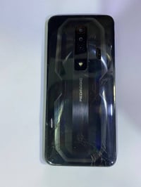 رد ماجك 7 • 128 جيجا • 12 رام