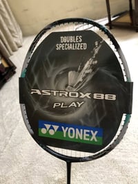 يونكس • ٨٨ دي • مضرب بادمنتون