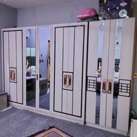 غرفه تركي مستخدمه شي قليل والسعر950ومجالها شي بسيط العنوان بغداد 07711...