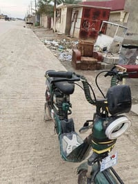 بايسكل شحن شغال وسعره مناسب 07747765730