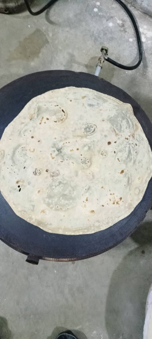 السلام عليكم ،
موجود عدنا خبز صاج وخبر مال بيت حار بحار يوصلك علئ مدار 24 ساعة متوفر  الخبز وتوصيل هم عندي والي يطلب بمبلغ 5الاف واكثر يكون توصيل مجاني داخل تلعفر
#السعر 5 بالف.# ***********#
***********

