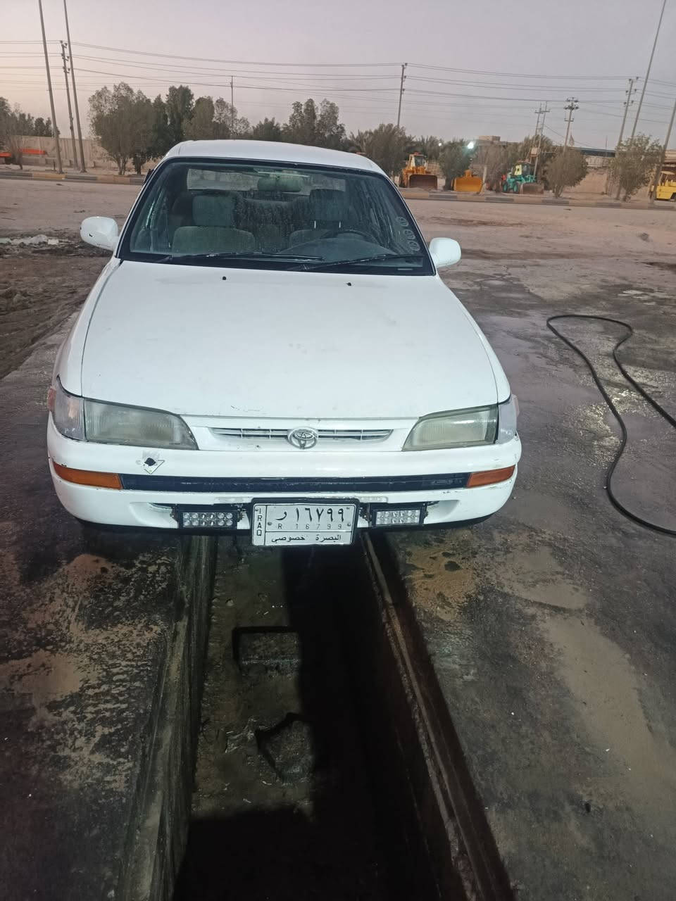 كورلا 91 مكينه وكير مكفول ما بيهه ضربه سنويه ل28 بسم ولد بلبصره حداديه نص تبريدهه عوزه بس كمبريسر
السعر 52 
مكان السيارة في الزبير
غير متواجد علفيس الاتصال ***********
معارض الزبير لبيع وشراء السيارات 🇾🇪 معارض البصره المركزيه لبيع السيارات
