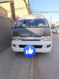سياره جنبي موديل ١٧ مكينه كير اكسن مكفولات  تبريد شغال . تخم تاير جديد...