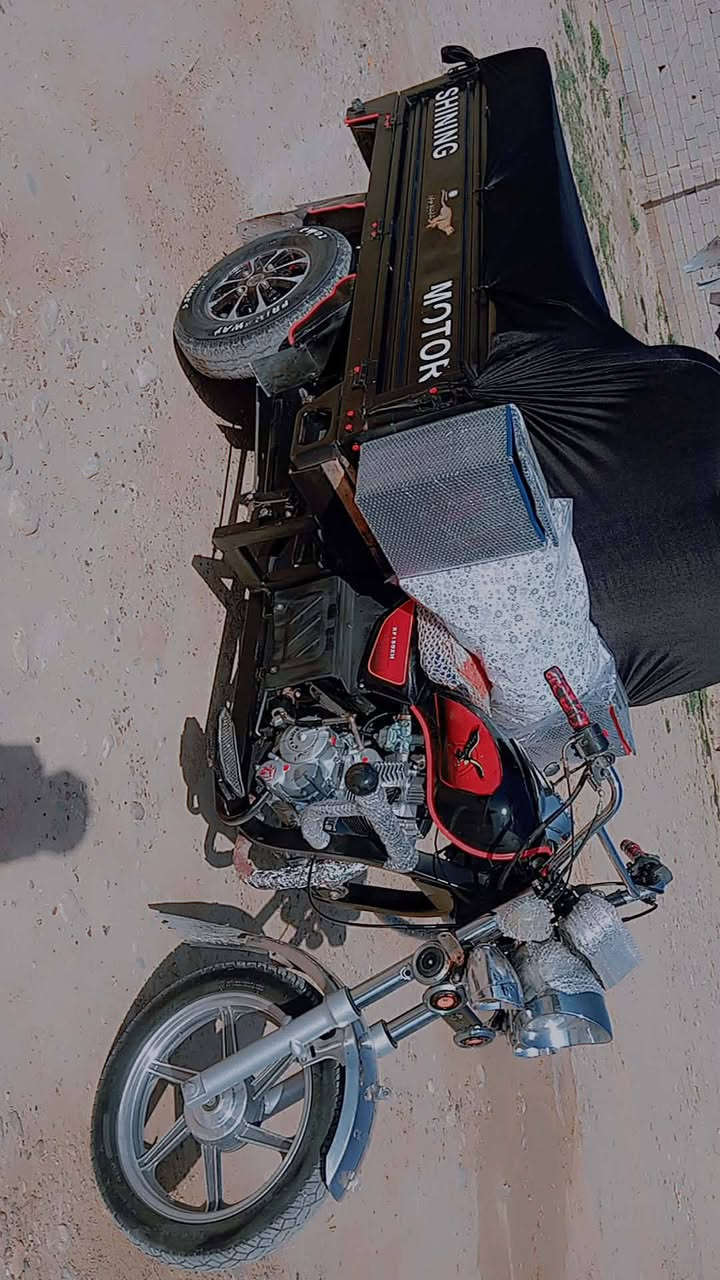 سلام عليكم ستوتة جديده حيل رقم***********مكاني ديالى سعر خاص اؤراق كاملة ؤبليته بيهه شخط ما بيهه نضافه فؤل تخم تايرات جديد اشاير بكلايتات مابيه نقص
