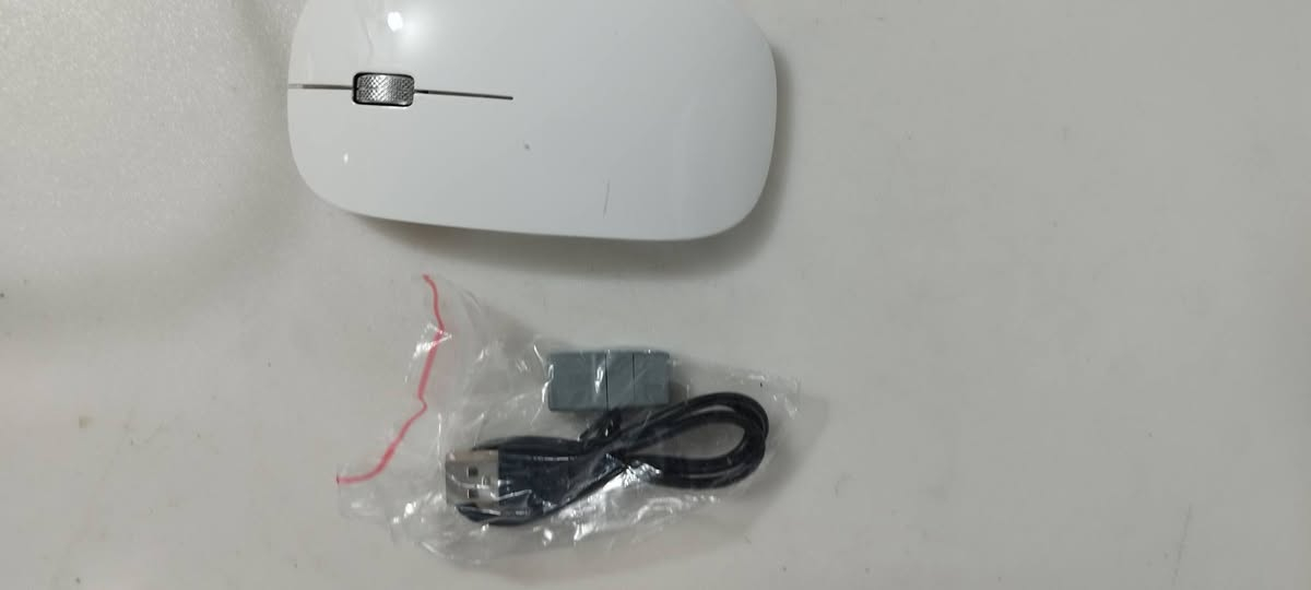 ماوس شحن+بلوتوث على الكومبيوتر+بلوتوث ادبتر يتم اضافته على usb+اظهار مستوى الشحن الماوس حسب الكلوبات اسفل الماوس+أسعار الشحن على الsetting على الكومبيوتر+شحن منفذ type c


**إذا كنت صاحب هذا الإعلان وتريد حذفه لأي سبب، رجاءا أرسل رسالة إلى الدعم الفني**