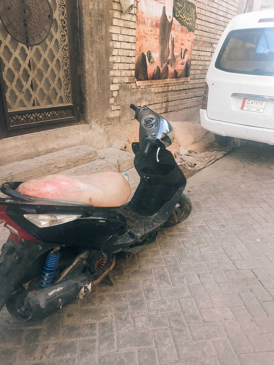 السلام عليكم دراجة ثعلب للبيع السعر 250 وبيهة مجال للاستفسار الاتصال على الرقم التالي ***********
