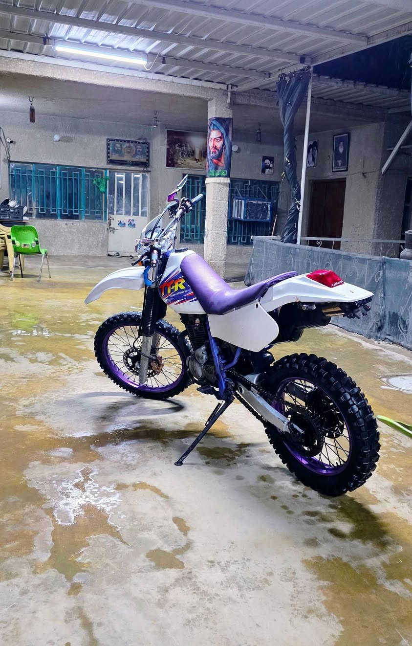 قفاز ياماها TTR250 دراجه أوراق مكان بغداد شراي اتصل لو راسل خاص ***********
