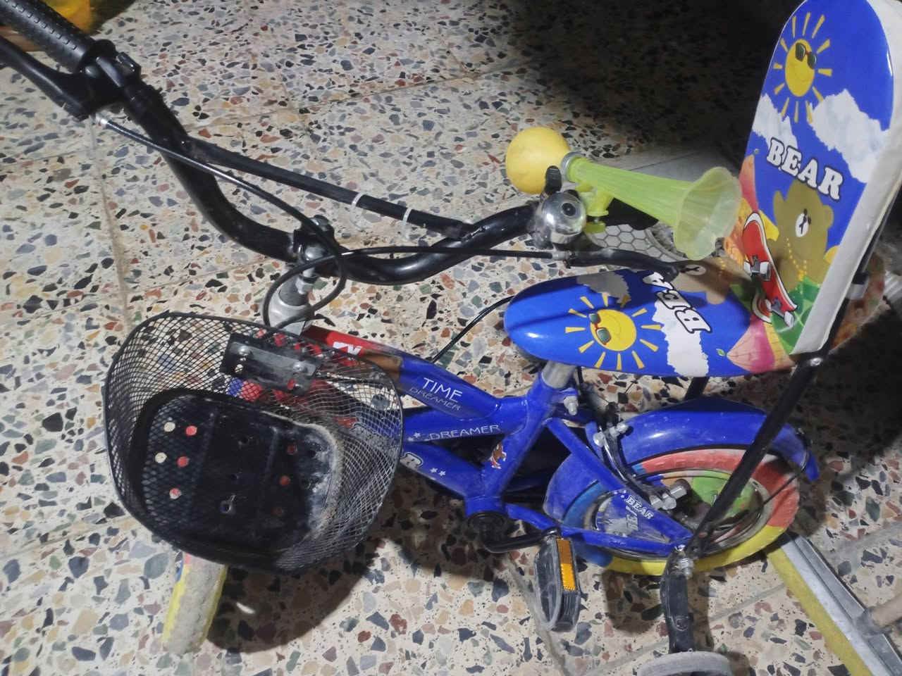 باسكلات ثنينهم 40 قفل جدد


**إذا كنت صاحب هذا الإعلان وتريد حذفه لأي سبب، رجاءا أرسل رسالة إلى الدعم الفني**