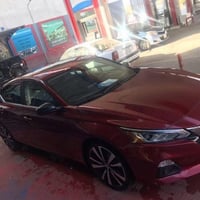 للبيع التيما S k    الون كرزي  تحكم ستيرن  كاميرا خلفي امامي توقف ذاتي...