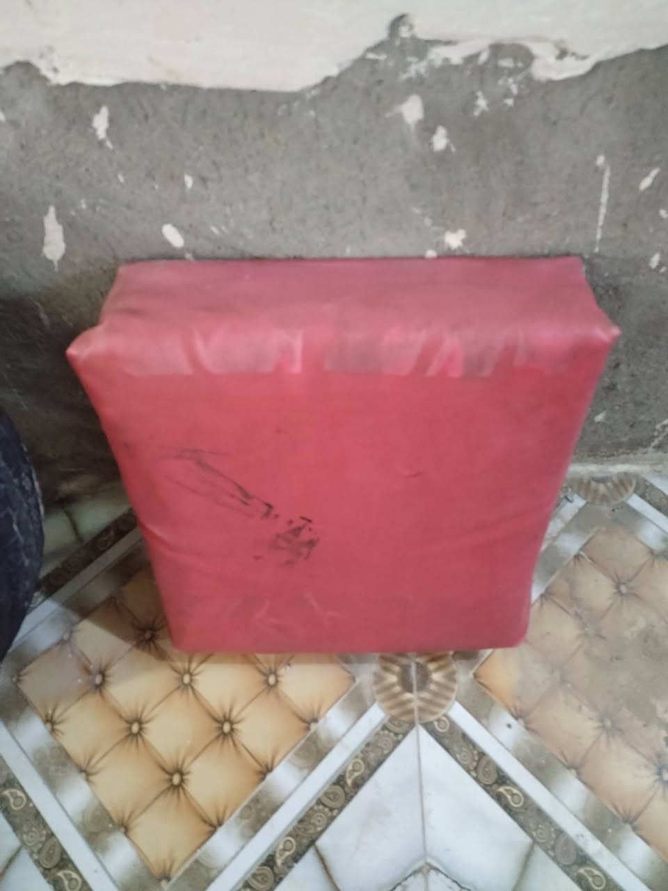 للبيع التاير كامل وجديد سعره 15

البوقيه سعرها 20وبيها مجال صوتها كلش عالي وجديده

التچوه سعره 5        السبايدر باكستاني رقم 1سعره 35

البداله سعرها 10وبيها مجال هاي دوسه كامله مو نص 

الغراض البقيه كلهن ب10وبيهن مجال
 
مكاني فضليه رقمي ***********
