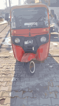 السلام عليكم تكتك مديل 22 شهر 6 وكيله شاكر تكتك ساحبيله هزه أوراقه كامله مال ترقيم بس ينفتح ترقيم تكتك كفاله من صبغ والمعجون وتنقيص وتبخير تكتك بيه دوشمه بيه مسجل تخم تاير الكهربائيات كله شغاله كلشي واضح يمك بالفيديو مكاني ميسان ناحية السلام شراي اتصل *********** خاص ما اجاوب
