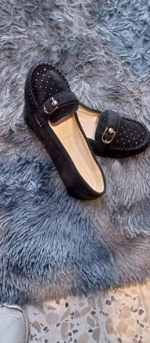 يتوفر لدينا حذاء فلات سعر القطعه 5. المكان سبع البور السوداني مقابل صالون صباء بيوتي بجانب صيدليه دعاء


**إذا كنت صاحب هذا الإعلان وتريد حذفه لأي سبب، رجاءا أرسل رسالة إلى الدعم الفني**