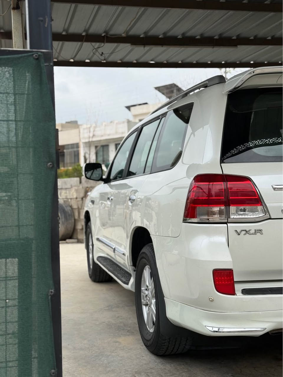 لانگرۆزر 2008 GXR V8
سیارەکە زۆر جوانە 
یەک پارچی بۆیاخە بێلێدران چامخی پێشەوە 
ساردی نیە سیارەکە قەبوقۆپی نیە 
گێرو مەکینە بەشرتی وەستا دەنگ و دووکلی نیە بەشرت 
بس کرایتەوە 
سەنەوی نوێیە بەناوی خۆمانە 
بۆ زانیاری زیاتی بێوەندی بەکە بم ژمارەیە 
0️⃣7️⃣5️⃣0️⃣4️⃣9️⃣3️⃣4️⃣7️⃣3️⃣2️⃣ بۆ سحرەکی 280مەجالێکی کم أربيل, العراق
