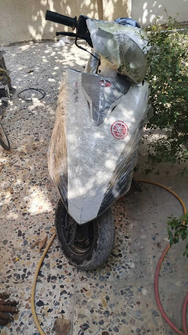 سلام عليكم  جمعه مباركه..  دراجه ثعلب 🦊 دراجه حلوه  مال  مشي  صرنصه رياض  كليش حلوه  ..  تراجه  تعبان  عليه  كلي  بيه  ضمان حقيقي  وراق  منفيس  حاويه  ..  يعني  كبل تروح  ترقم  ..  دراجه  ضمان  محركه  .  نضافه 90/85
بس دراجه  حلوه  ..  الي يريد شتريد  هاذه رقم الهاتف ***********/
سعره 550وبيه  مجال  شباب  بل خدمه
