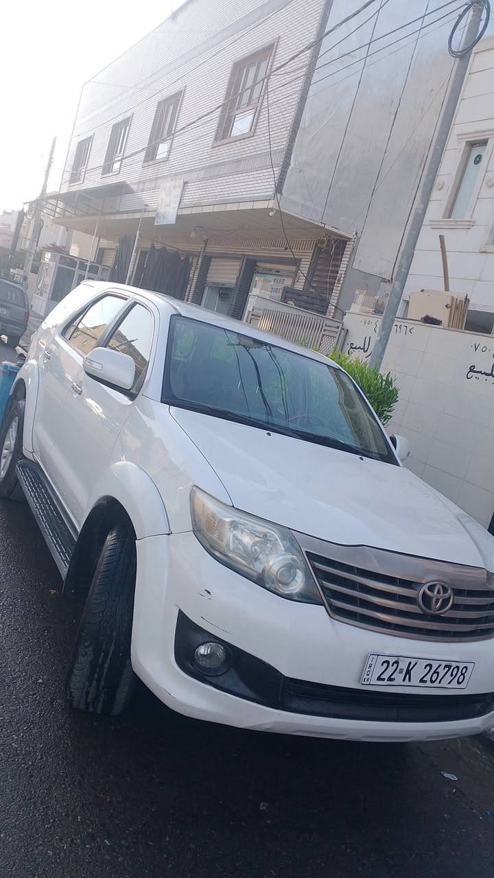 فۆڕچنرمۆدیل 2013 هیچی نیە یەک دووشوختی بچوکی هەیە 270200رۆئیشتیە غازوبنزینە مەکینە چوارپستنە نرخی 210وەرقەیە شوێن هەولێر


**إذا كنت صاحب هذا الإعلان وتريد حذفه لأي سبب، رجاءا أرسل رسالة إلى الدعم الفني**