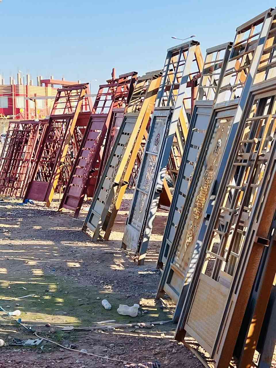 تانكي1500فقط 85  ابواب كلدور ثلاث متار   فصال موصل ابواب حوش  ثلاث امتار   وثلاث ونص اربعه امتار   وخمسه أمتار سيم بي ارسي 20متر فقط ب65الف ابواب بلاستك فقط ب75 و80     ابواب فرعيه حمامات وغرف بسعار مناسبه  مقابيل صيطره الحجاج هاتف***********
