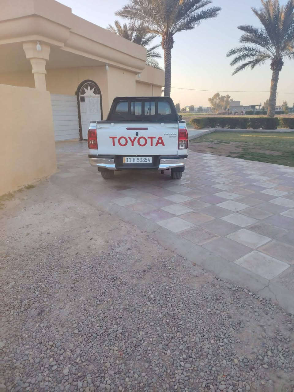 السلام عليكم تيوتاهايلوكس للبيع موديل،18 رقم بغداد تحويل مباشر مكان ابو غريب السعر230
للتصال، ***********,***********
