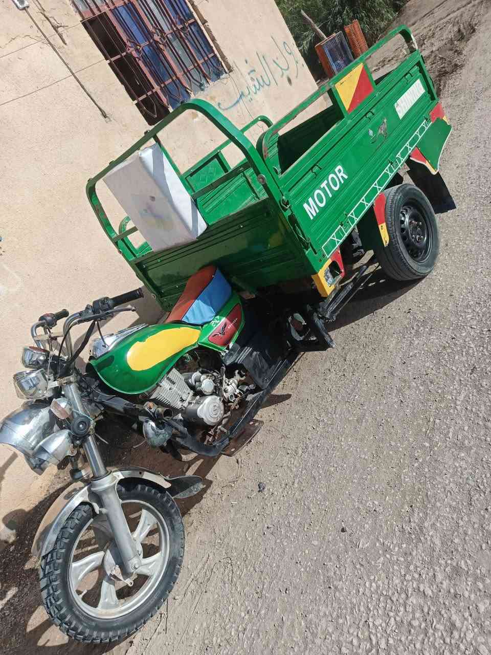 السلام عليكم حبايب
متاااح ستوته موديل 21 محرك 25 اوراق اصولي مكان بابل محاويل السعر مليون 250 بيهه مجال حك الجيه فقط
اتصل / ***********
