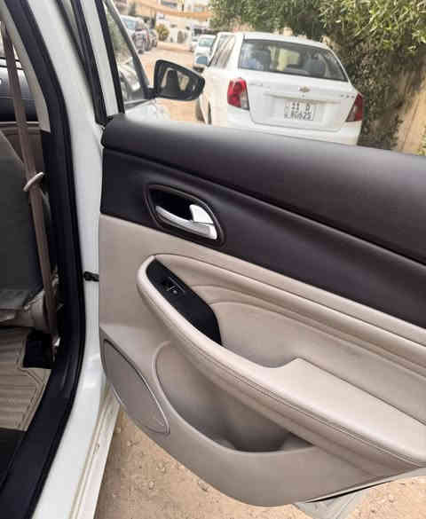 السلام عليكم للبيع جي ايه سي Ga4 موديل 2024 السيارة استلام شركه على ايدي رقم بغداد بأسمي تحويل ثاني يوم       السيارة نضيفه جدا  ماشيه 70الف بعدها بداخل الضمان ضمانها 5سنوات السيارة مكفولة فول مواصفات شاشة كاميرا دوارة بصمه كشنات جلد  تحكمات استيرن كروس سرعه حساس خلفي وحساس ايطار لد نهاري تبريد بيانو قطعتين تبريد محرك 1500تنفس طبيعي ياباني مختوم عليه من شركة تيوتا السعر ب105 وبيها مجال بسيط حك الجيه مكاني بغداد الدورة الاتصال على الرقم ***********
