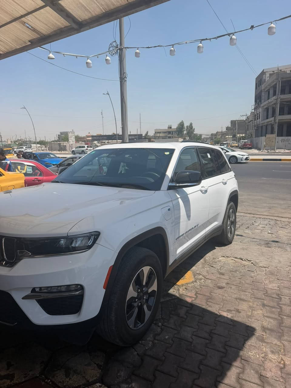 جيب هايبرد 24 السياره مكفوله كفاله عامه فول واحد على واحد  مكينه 2000 تيربو للاستفسار ***********
