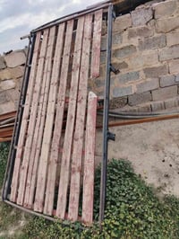 سيبايه كيا بستا للبيع نظيفه حديد ثقيل السعر ٧٥ قفل للاستفسار 075159819...