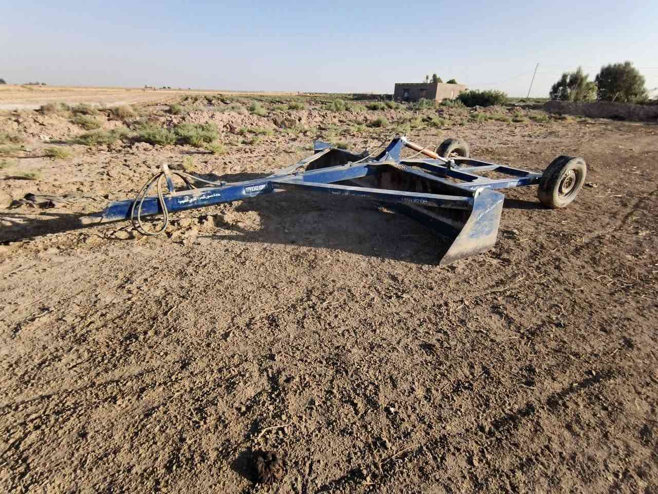 عندي معدلن تسكام لبيع  مشقل نص موسم   طوله 3وانص    بكاني واسط ***********0..رقمي ثاني***********

