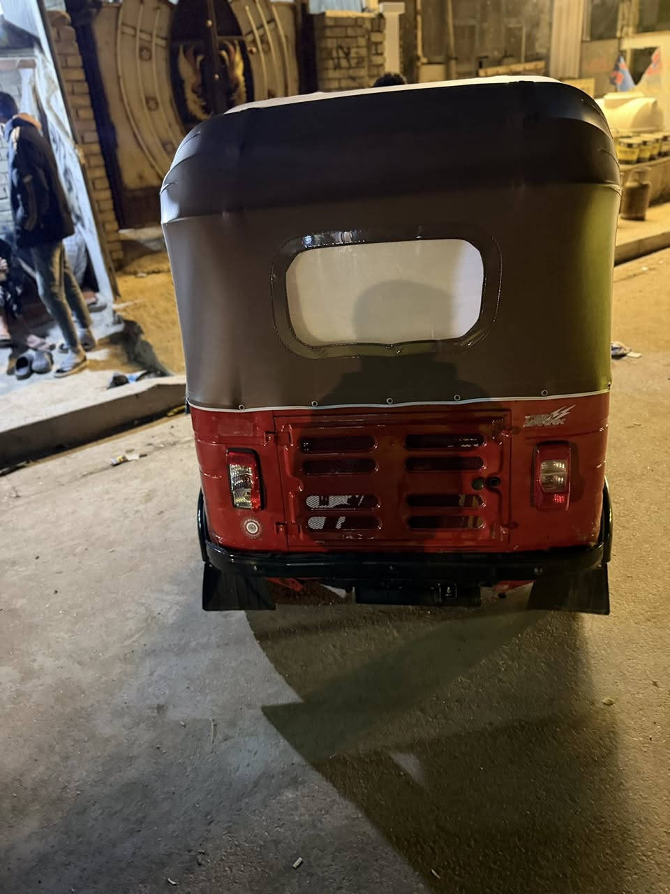 تكتك موديل 18 شهر 12كلش حلوه مال جناي رقم وسنويه كبل تحويل العنوان سبع قصور شارع المشروع السعر 4700 بيه مجال قليل ***********
