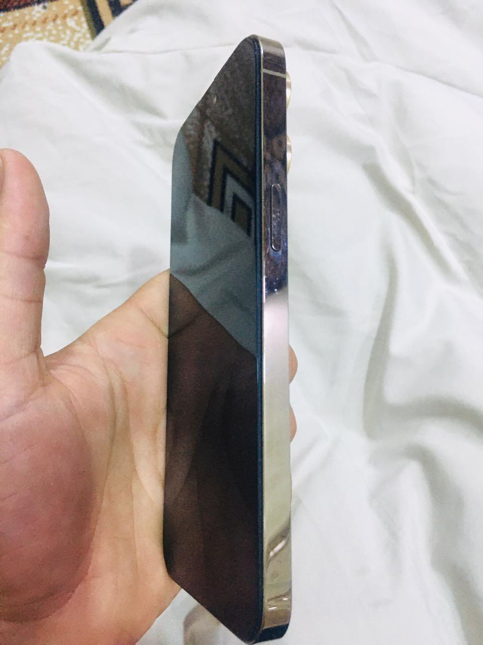 14برو ماكس للبيع
مبدل شاشه نوعيه ممتازه
بطارية 77
السعر 600 شرق اوسط مكان رميثه ***********
