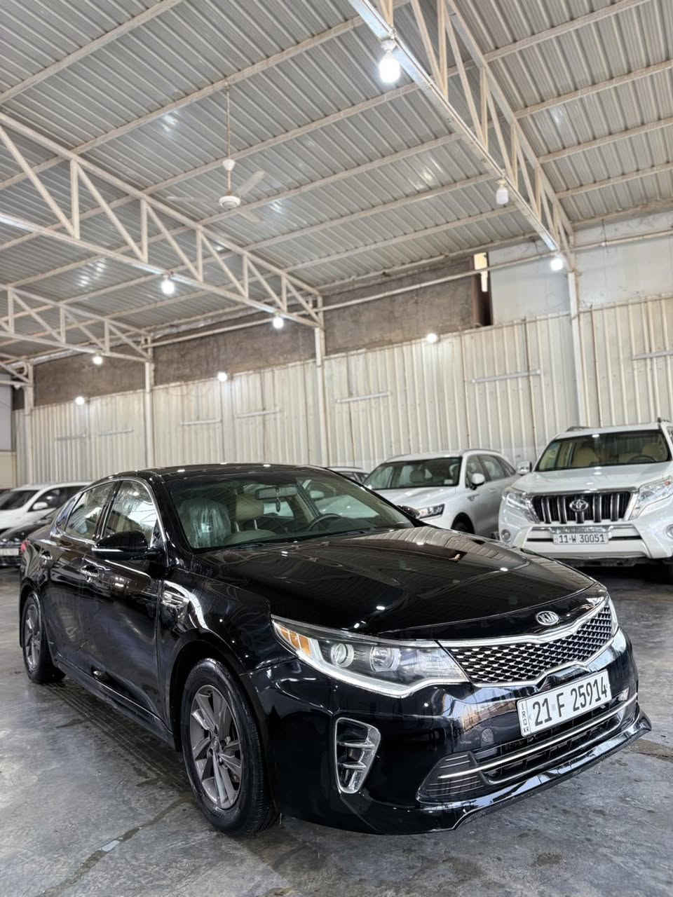 ابدأ رحلتك نحو القيادة المثالية مع معرض الدله للسيارات🚘، حيث الثقة والتفوق يلتقيان في كل تجربة قيادة. نحن نعلم أن السعر والجودة هما عوامل حاسمة في اختيار سيارتك المثالية، ولذلك نقدم لك أسعارًا تنافسية لا تُقاوِم.

الموقع📍: بغداد الكريعات شارع الوقف السني 
للاستفسار :***********
                    او 
***********

اللاستفسار عبر الواتساب ‬

النوع:كيا اوبتما 
الموديل:2016
حجم المحرك:2.400
عداد المسافه:86الف 
صور حادثه مرفقه في المنشور
المواصفات:
بصمه تشغيل
بصمه ابواب
كشن خزن
تدفئه كشنات
تدفئه ستيرن
شاشه 
كامرا
تحكم ستيرن جهتين
مثبت سرعه
مري شفط
وباقي المواصفات المعروفه
