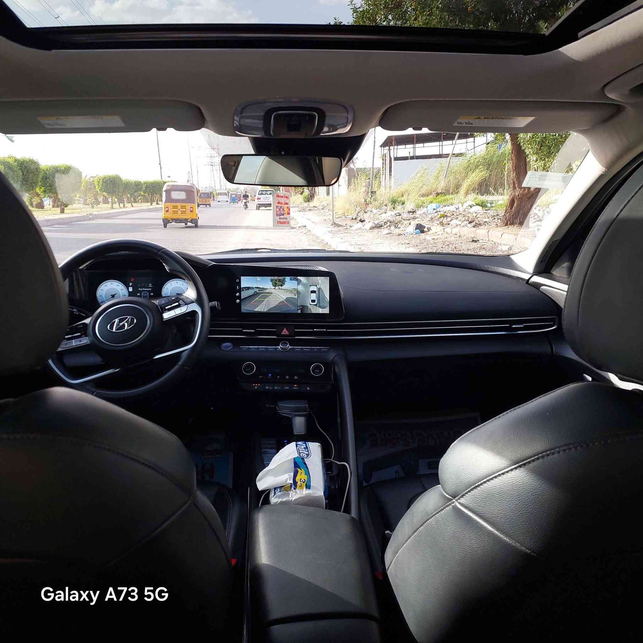 � للبيع – النترا  لمتد 2024 فول مواصفات 🚗

النوع: إلنترا  لمتد
الموديل: 2024
اللون: فيلي 
القير: أوتوماتيك
الوقود:  (بنزين )
المسافة: 14 
المنشأ: وارد أمريكي

📌 الوصف:
ضرر  بالبنيد تم تبديله،، السيارة بحالة ممتازة جدًا ومكيفة (باردة).

✨ المواصفات:

 • بصمة تشغيل ودخول
 • رادارات أمامي / خلفي / جانبي
 • كشنات جلد 
 • شحن وايرلس
 • نظام صوت احترافي
 • تحكمات سكان وسستم متكامل
 • فتحة قمارة
 • مرايات شفط
 • إشارات بالمرايات
 •  جنطة ذكية
كامرات محيطية
لد دشبول 
وبعد بيها هواي مواصفات  

📍 الموقع: بغداد – الشعلة 
💰 السعر: 155 (قابل للتفاوض)
📞 للتواصل واتساب فقط:***********
