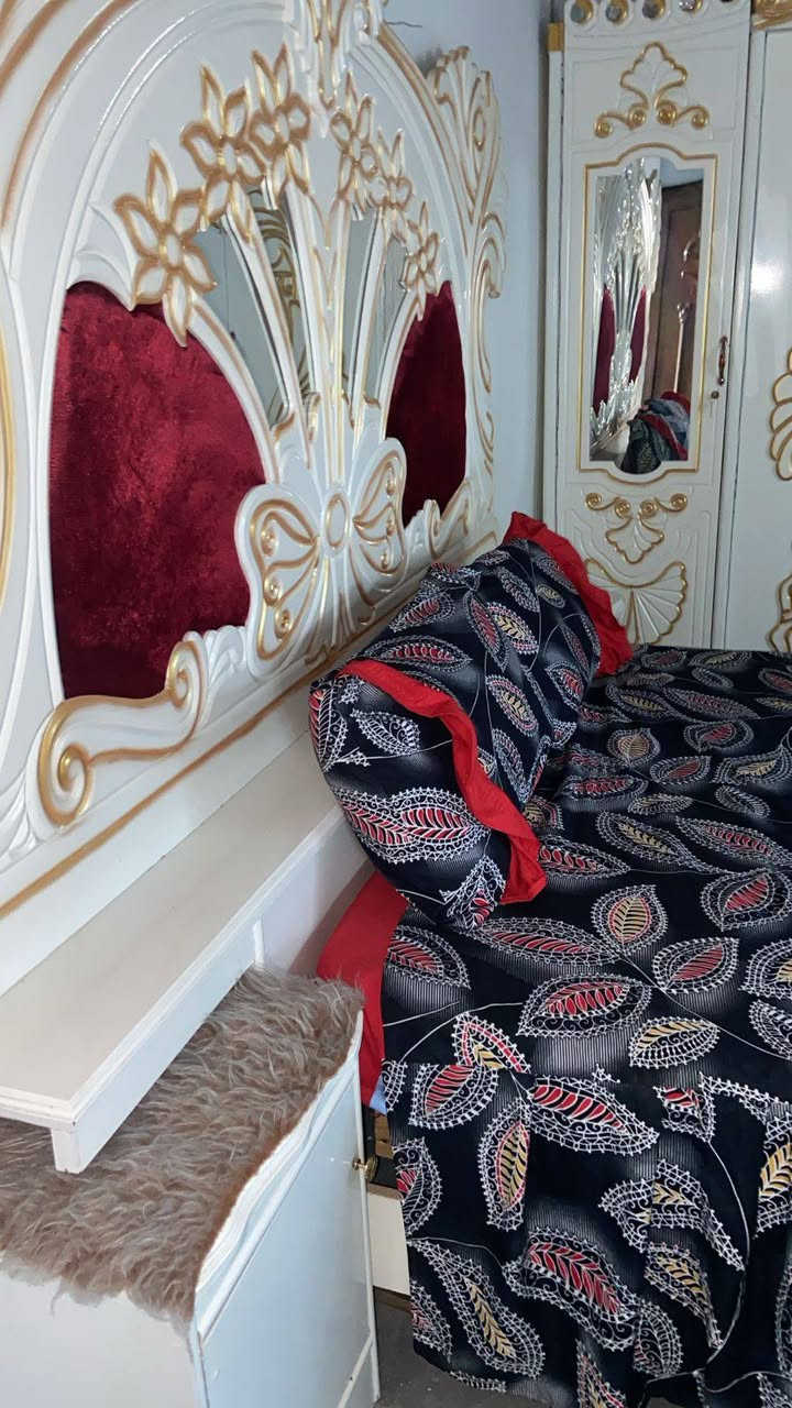 مكلفه بلنشر غرفه مستخدمه نضيفه للبيع السعر 800بيها مجال


**إذا كنت صاحب هذا الإعلان وتريد حذفه لأي سبب، رجاءا أرسل رسالة إلى الدعم الفني**