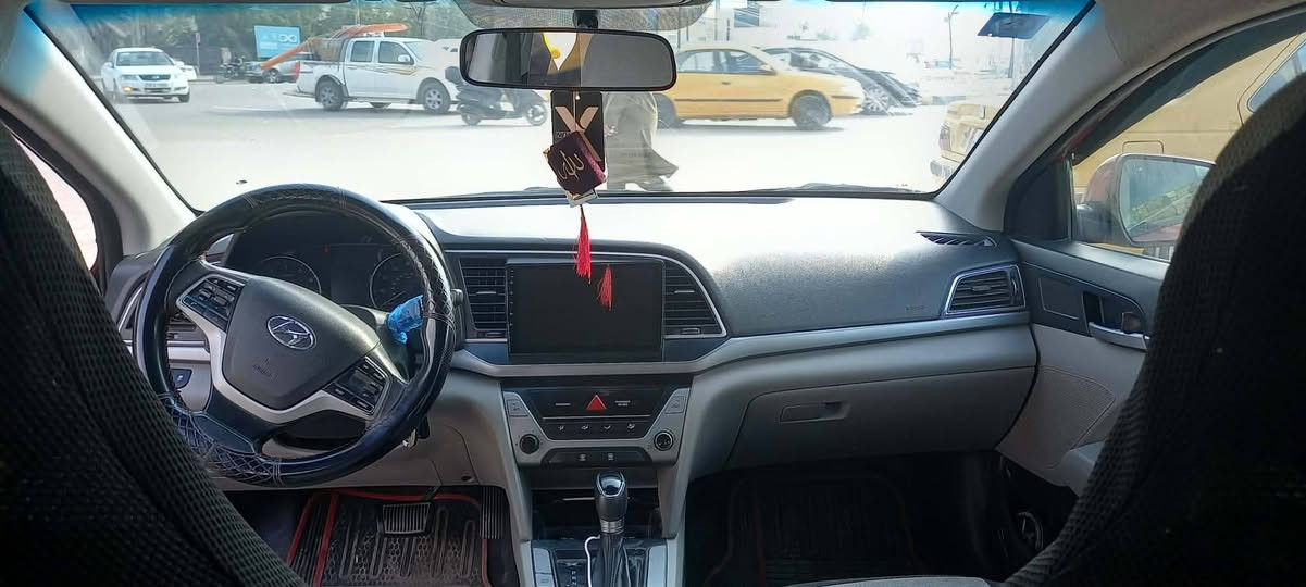 السلام عليكم النترا 2018 بسمي تحويل 2 يوم سياره سنورها موجد مكان الكوت السياره جديده وارد امريكي ***********
