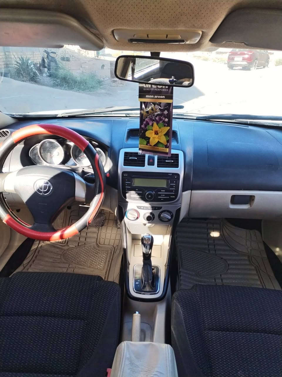 سلام عليكم برلنس 2014 للبيع السياره جاهزه من كلشي كير ومحرك وحداديه وكهربائيات وتخم تاير خير من الله بيها مكانات صبغ المكان بابل المحاويل للتواصل *********** السعر ٥٨ وبيها مجال بسيط
