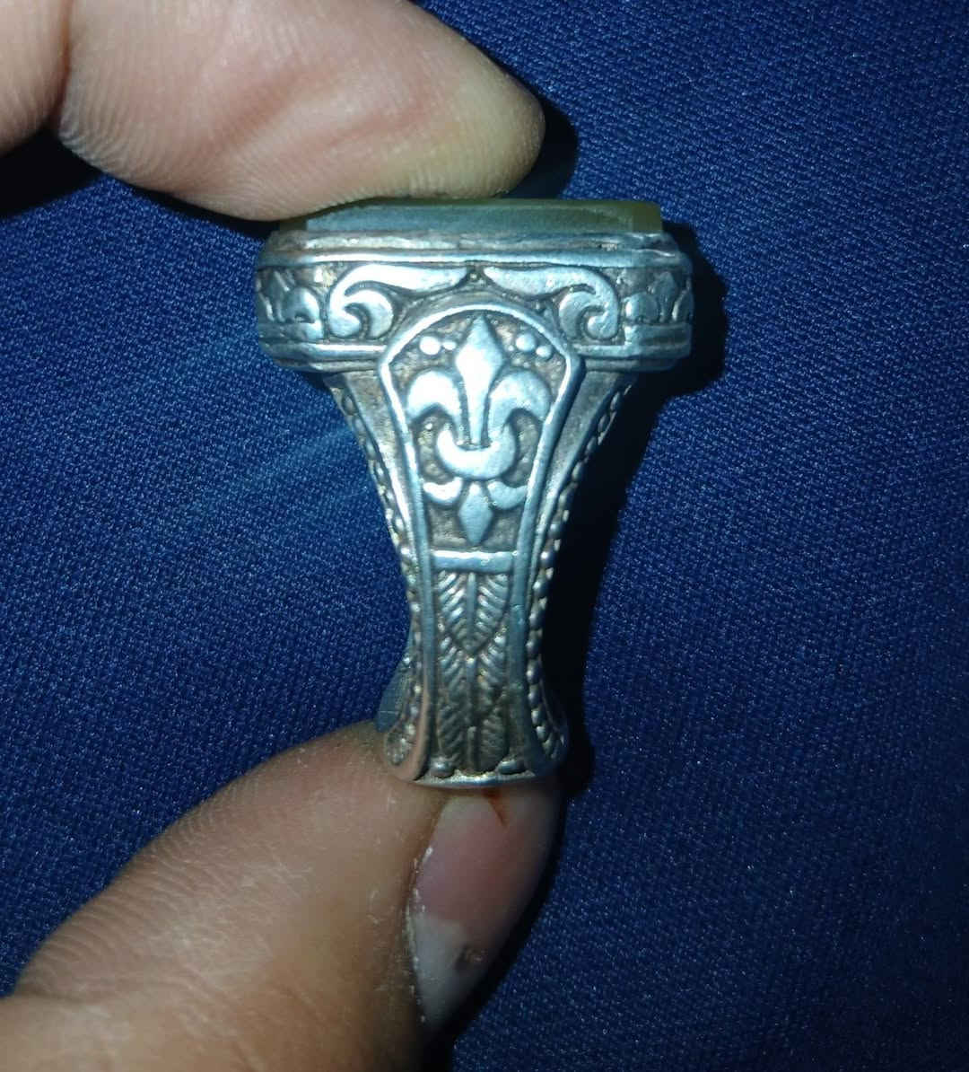 تحفه قياس 22 ثقيله كلش شرف الشمس
41 غرام
***********
