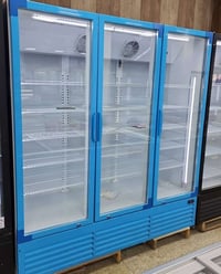 ثلاجة • غير مستعملة • بالكرتونة