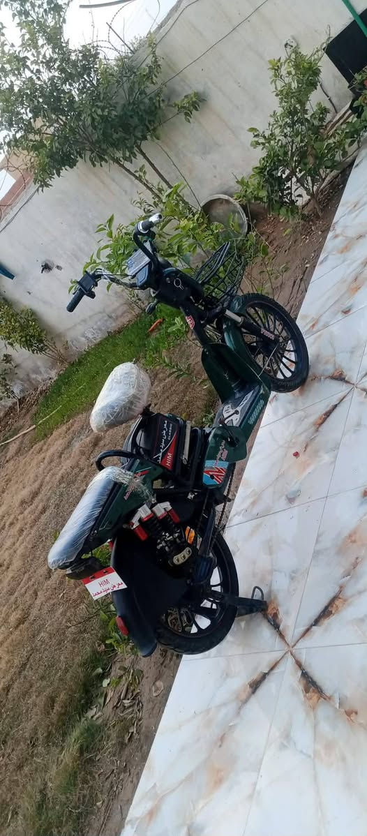 للبيع 
بايسكل شحن 2024  نضيف كلش 
السعر 225وبي مجال 
مكاني ديالى الخالص 
***********
