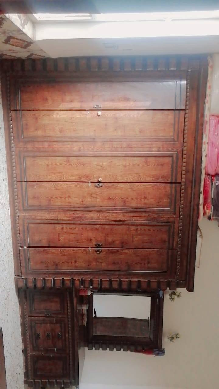 غرفه اخشاب ماليزي مستخدمه
 سته بيبان الجربايه مالتها  تسكام
السجه مال الجرارات تحتاج تبديل سعرها 250


**إذا كنت صاحب هذا الإعلان وتريد حذفه لأي سبب، رجاءا أرسل رسالة إلى الدعم الفني**