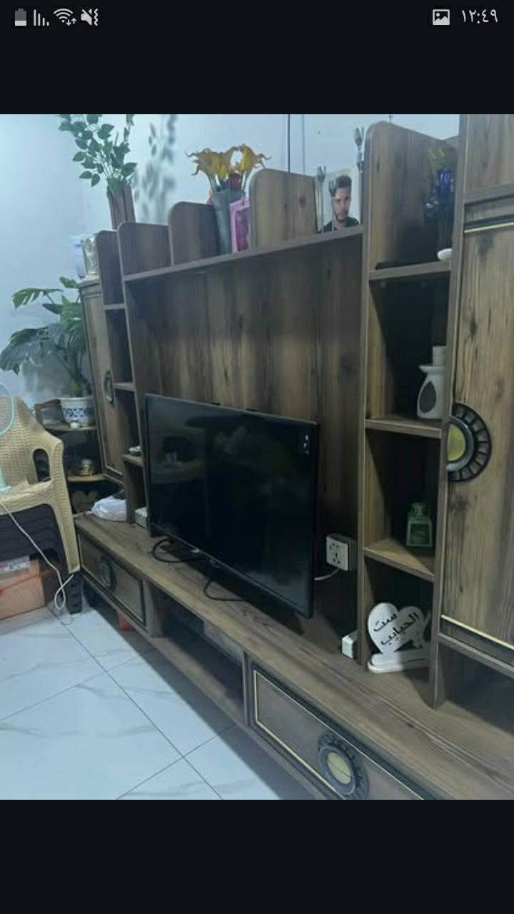 السلام عليكم وافي للبيع جديده سعر 300 بيها مجال ما بيها اي ضرر للاستفسار 0 7 7 7 4 9 3 4 2 7 9
