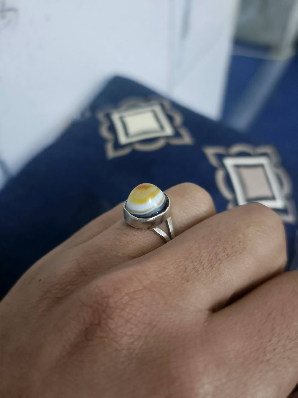 محبس جزع ناعمه للبيع ماخسران لياخذه


**إذا كنت صاحب هذا الإعلان وتريد حذفه لأي سبب، رجاءا أرسل رسالة إلى الدعم الفني**