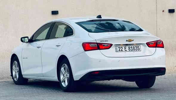 سلام عليكم 
شوفرليت 🇺🇸ماليبو2022 رقم اربيل بأسمي تحويل ثاني يوم ماشية(30)الف وقابل للزياده 
الموصفات: 
(بصمة تشغيل)
(كرسي كهرباء)
(تحكمات ستيرن)
(شاشة كبيره)
(كارب بلي)
(ويل كب)
(قطعتين تبريد)
(مانع انزلاق ABC)
(بلوتوث)
(اواكس)
‏(USB)
(محرك 1500تيربو)
الاستفسار.   *********** مكان السياره العطيفيه📍
