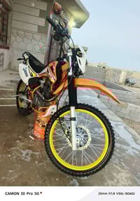 قفاز CRX باب اول  موديل 2023 محرك 300 ((مراوس ب كاويار.)) فقط 07721314...