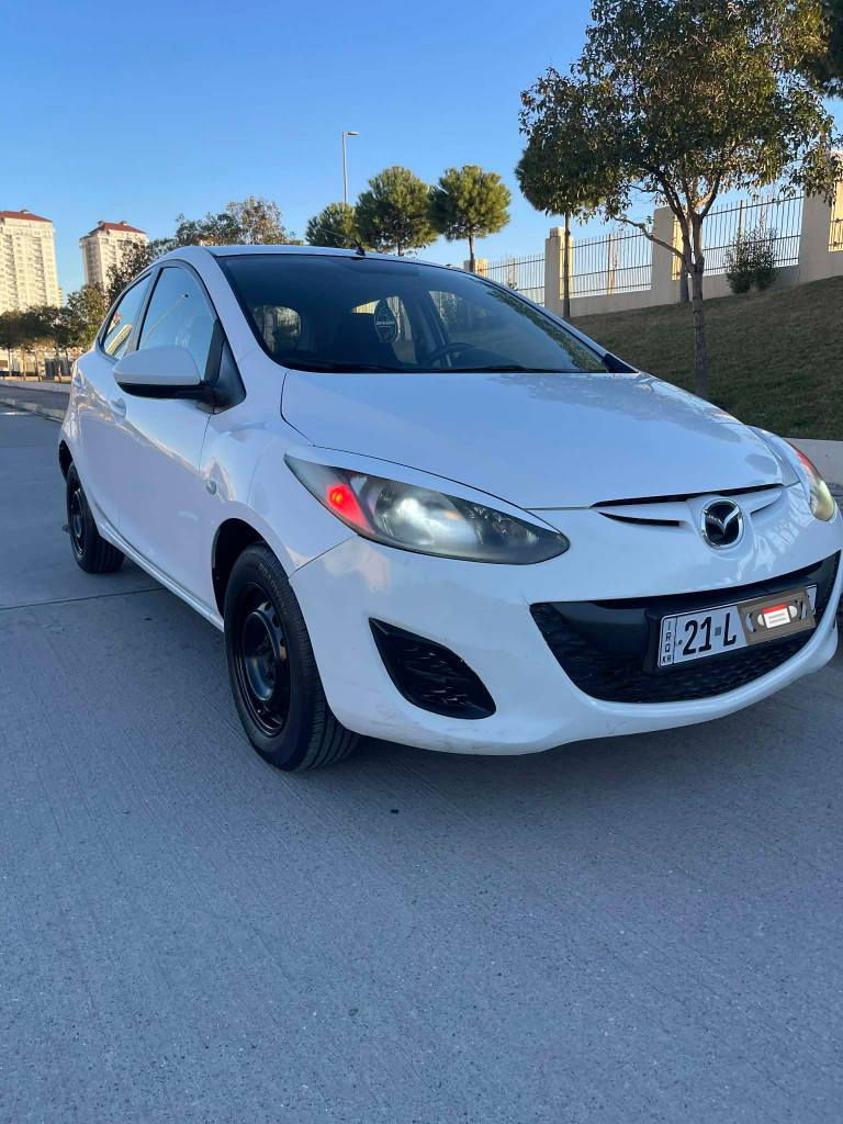 مازدا 2 مۆدیل 2013 مواسەفات خلیجی
مەکینە ١٦
سەیارەکە ماڵی دۆستە ، 
سەنەوی تا ٢٠٣٠ تازەیە و بە ناوی خۆمەوەیە ، 
سەیارەی دەستی خۆمە و هی مەعرەز نیە 
و١٥٨٫٠٠٠ km ڕۆشتوە
دوو پارچەی گۆڕاوە بە بیلادی 
ناو گرتنێکی زۆر بچوکی هەیە و شایەنی باس کردن نیە
بە شەرتی تەحویل و غەرامە و هەموو شتێک
شوێن:سلێمانی 

سـعـر : 89 گەڵا

گێر و مەکیەنەی بەشەرت 
هیچ کێشەیەکی تێدا نییە 

*********** السليمانية, العراق
