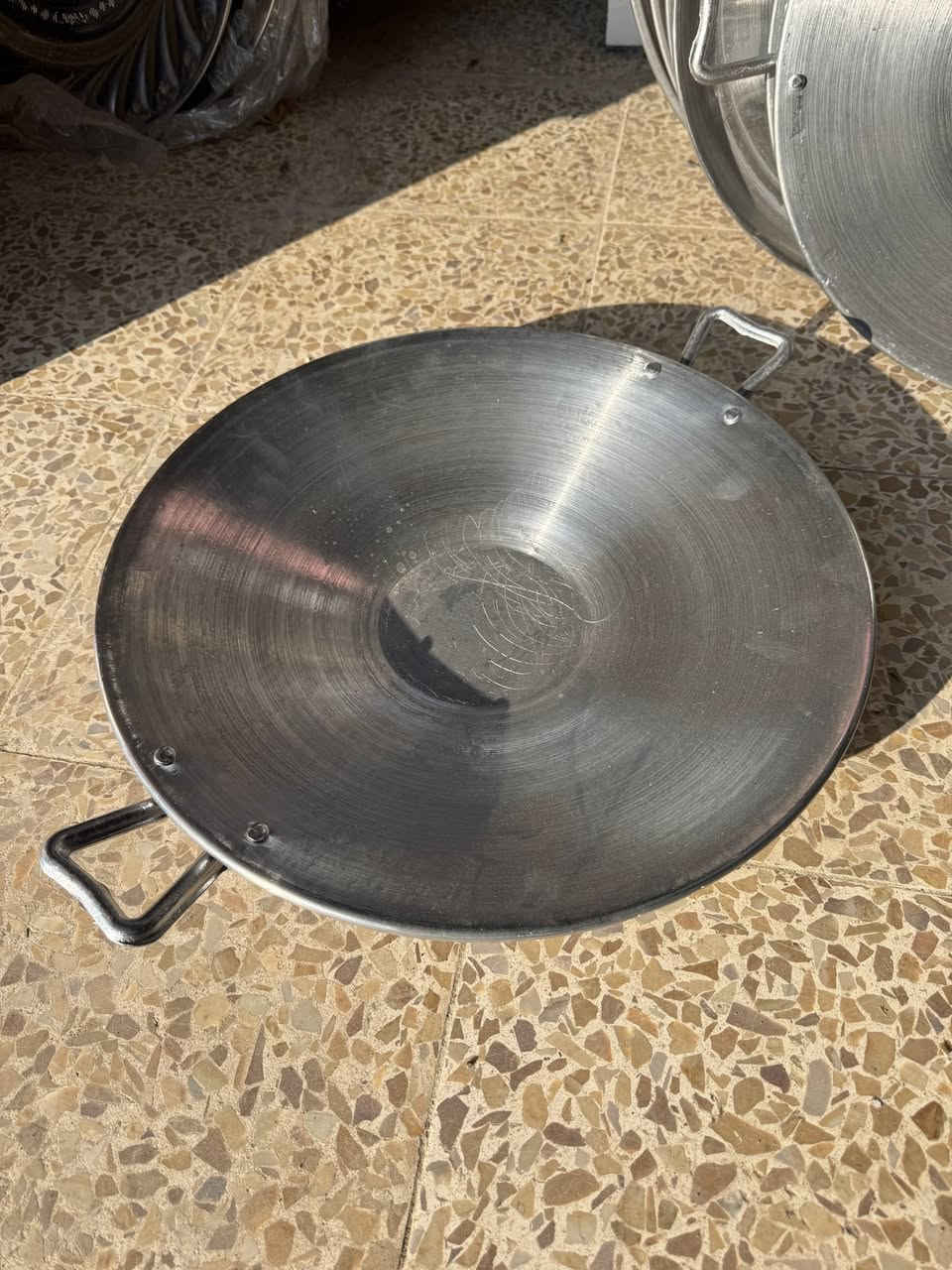 السلام عليكم ورحمة الله وبركات
#جديد #جديد🫰🏻
،  إلى زباءننا الكِرام، كل مايحتاجو المنزل متوفر 
*مكان المحل ناحيت الشوره بظهر انفوس  قرب صيدلية محمد الخلف🏥

📞***********
