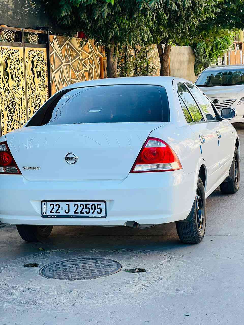 نیسان سەنی 2012 کۆری 
 بێ بۆیاخ.
سەنەوی تازە بەناوی خۆمەوەیە.  
١٦٠هەزار حەقیقی ڕۆشتوە. 
گیرومەکینە بەشەرت 
 زۆربەجوانی پاکی ماوە 
 هیچ خەلەلیکی تیدا نییە 

سعر لە کۆمێنت داوابکە ڕاستەخۆ بۆت دیت 📩 

گێڕ عادی. ناو زەرد. بێ تەقەو ڕەقە.  

ژمارەی خاوەنی 
***********
